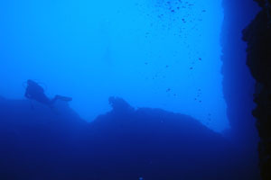 cave diving in crete
