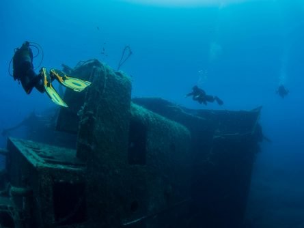 shipwreck cargo in crete