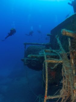 shipwreck cargo in crete